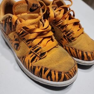 Nike Dunk Low Next Nature PS Sneaker in Tiger Stripes Size 1Y - DZ5633 800 ⭐️🔥